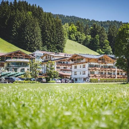 Hotel Elisabeth, 4 Sterne Superior Kirchberg in Tirol Exterior photo